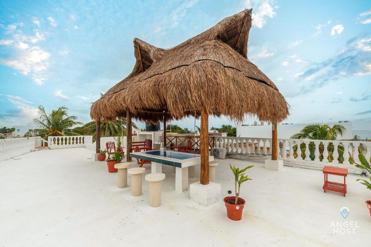 Malecon Beach House In Progreso 1 Block From Beach المظهر الخارجي الصورة
