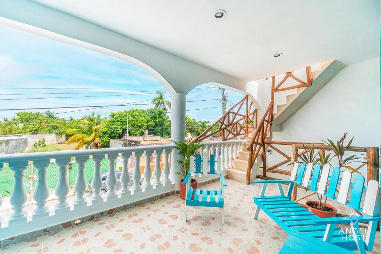 Malecon Beach House In Progreso 1 Block From Beach المظهر الخارجي الصورة