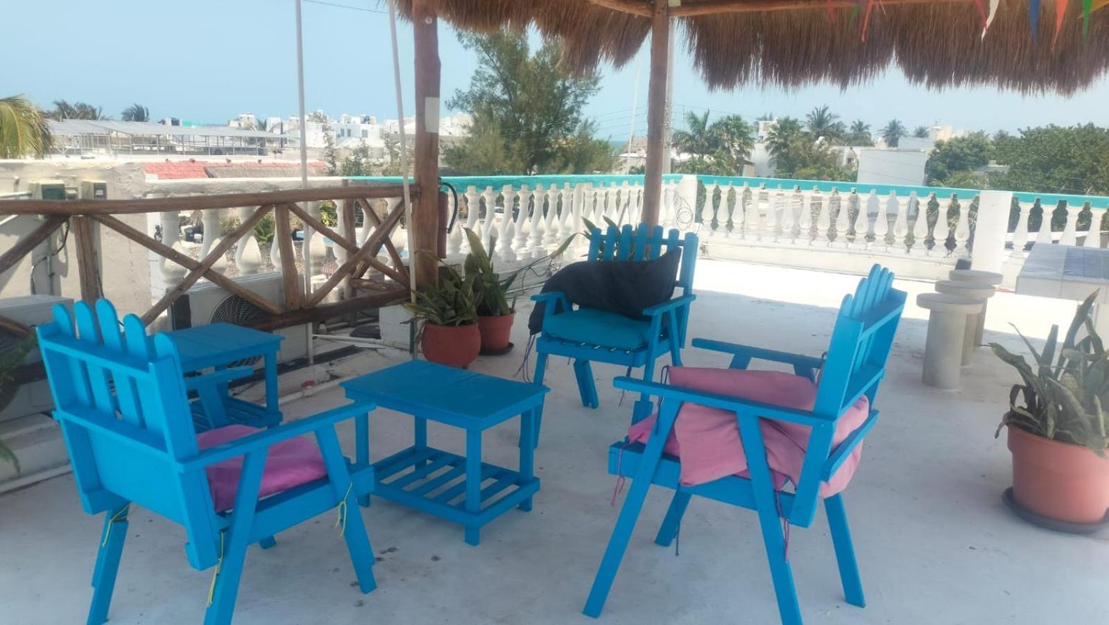 Malecon Beach House In Progreso 1 Block From Beach المظهر الخارجي الصورة