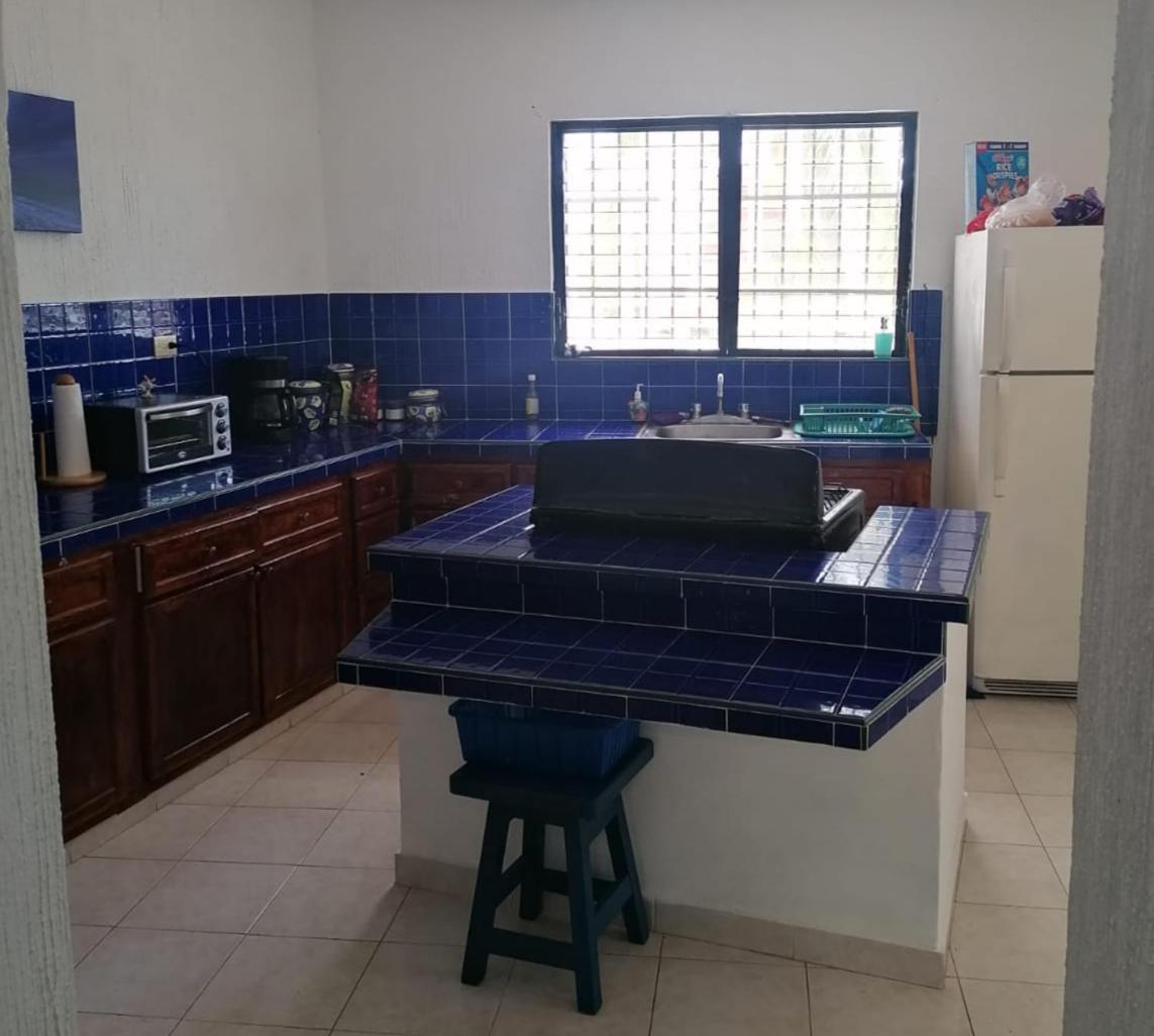 Malecon Beach House In Progreso 1 Block From Beach المظهر الخارجي الصورة