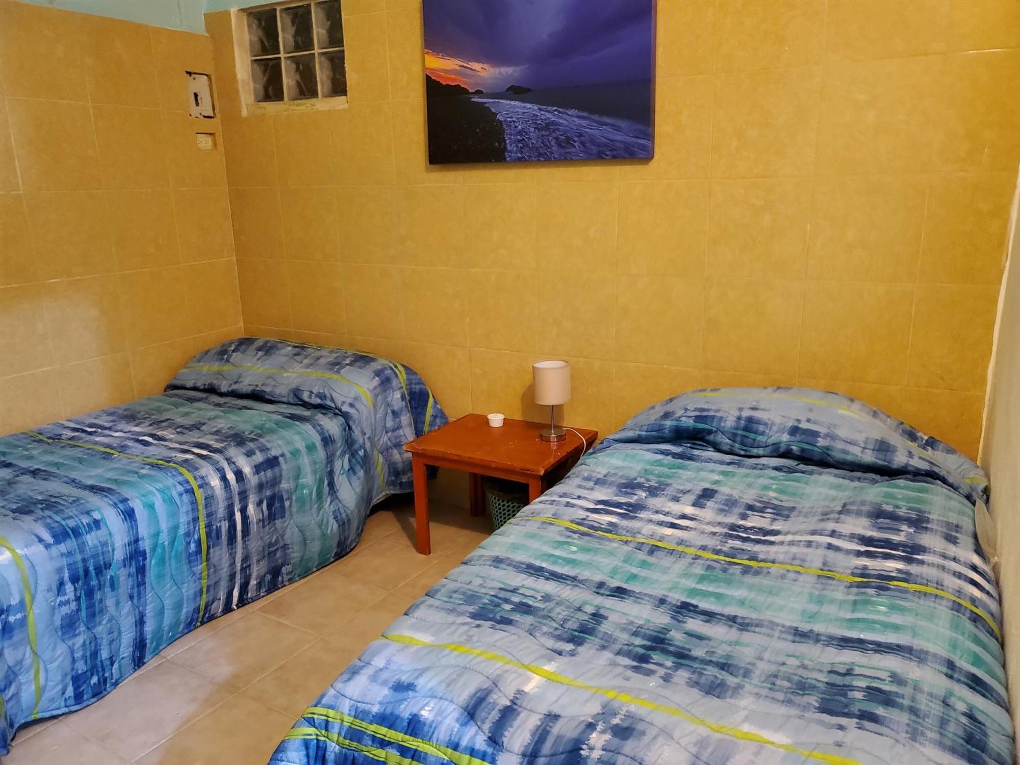 Malecon Beach House In Progreso 1 Block From Beach المظهر الخارجي الصورة
