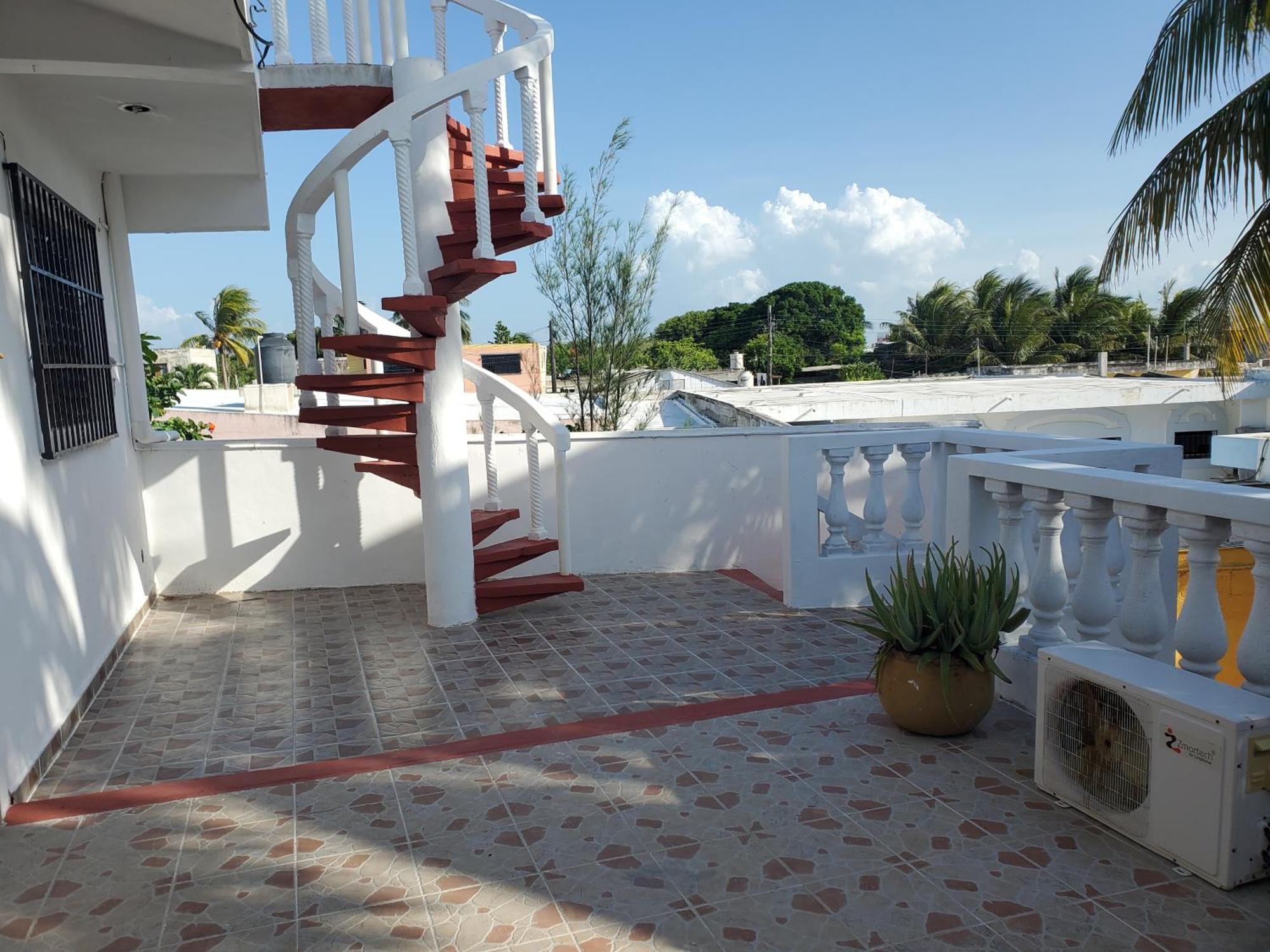 Malecon Beach House In Progreso 1 Block From Beach المظهر الخارجي الصورة